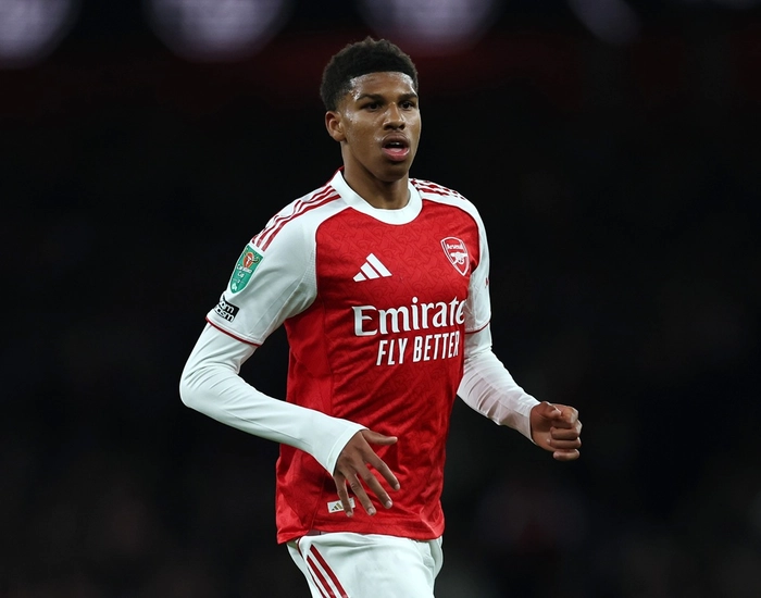 Andre Harriman-Annous Arsenal trong trận đấu