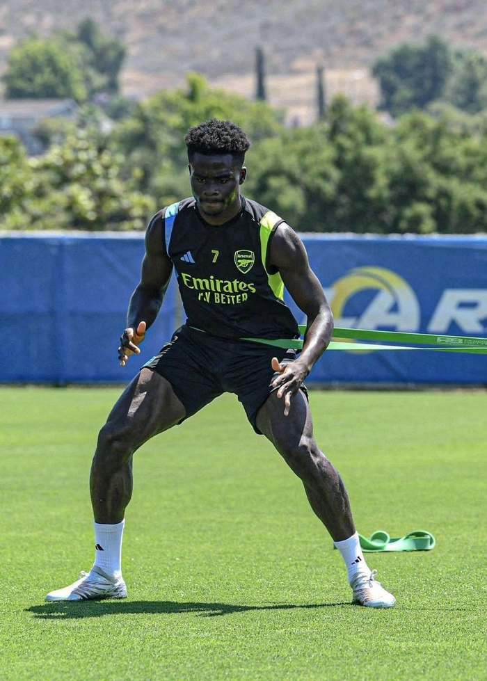 Bukayo Saka đội hiện tại thi đấu