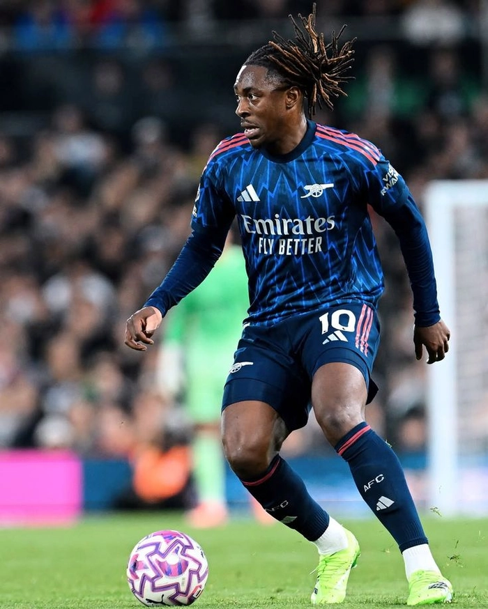 Cầu thủ Anh thi đấu kỹ thuật