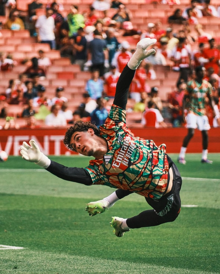 Tommy Setford – Thủ môn trẻ đầy hứa hẹn của Arsenal