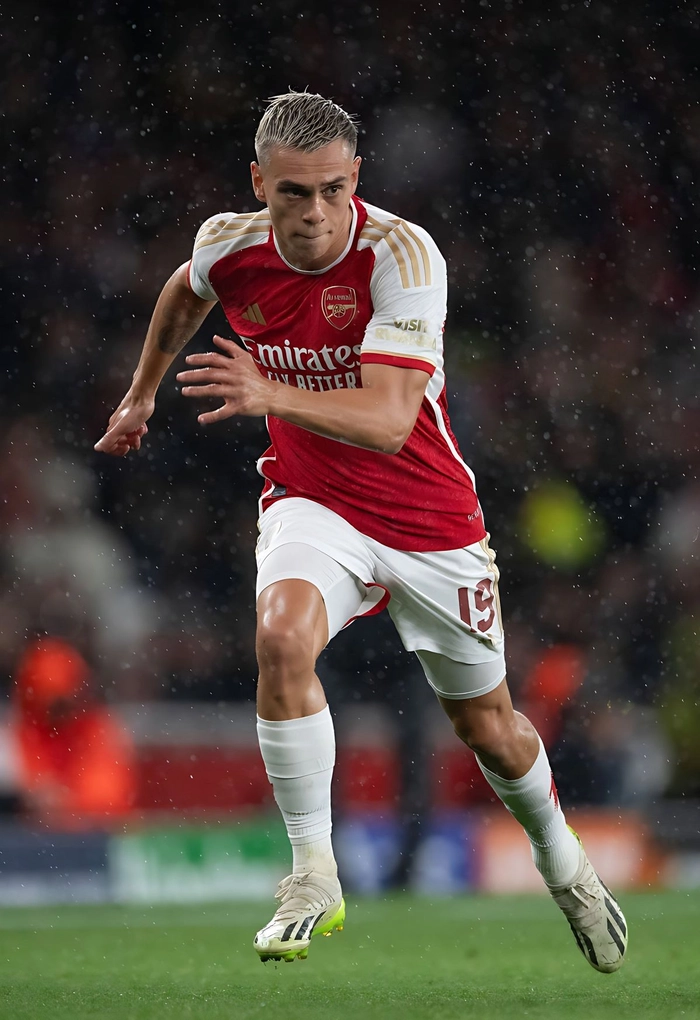 Cầu thủ số 19 Arsenal thi đấu