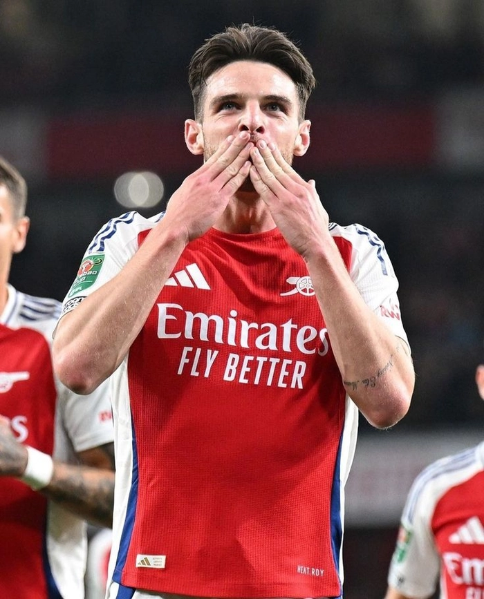 Declan Rice Arsenal trên sân đấu