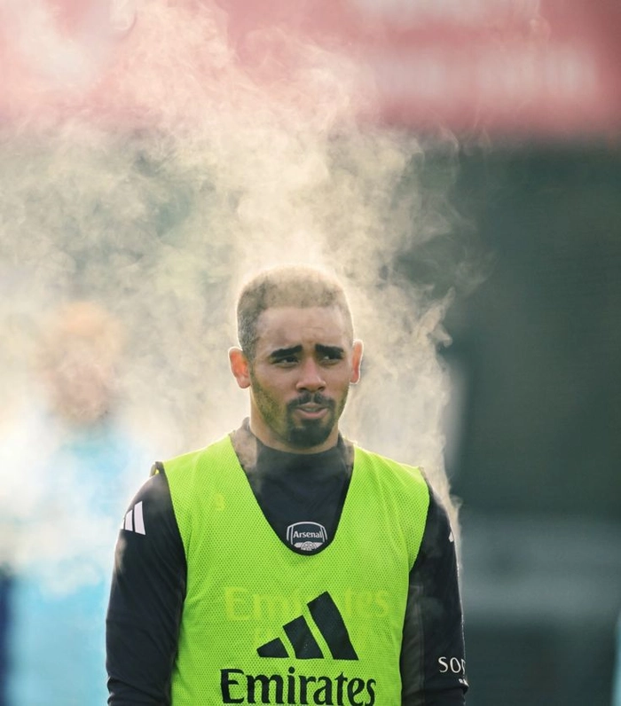 Gabriel Jesus Arsenal thi đấu đầy năng lượng