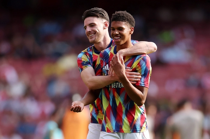 Harriman-Annous Andre trong màu áo CLB