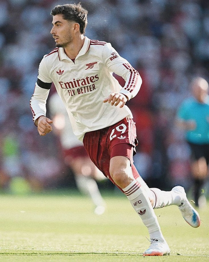 Hình ảnh cầu thủ di chuyển chiến thuật