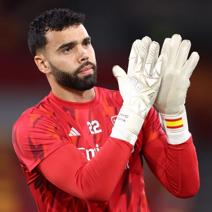 Hình ảnh thi đấu của thủ môn hiện đại