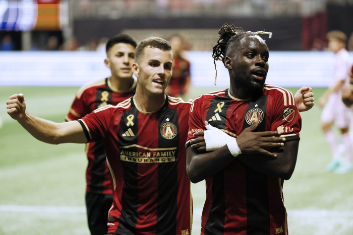 Pha pressing của Tristan Muyumba trong trận đấu