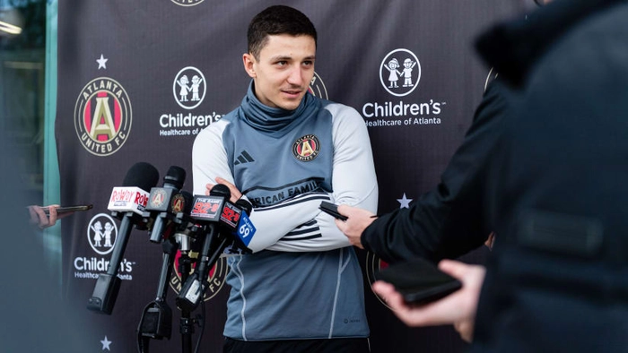 Tình huống tranh chấp tay đôi tại MLS