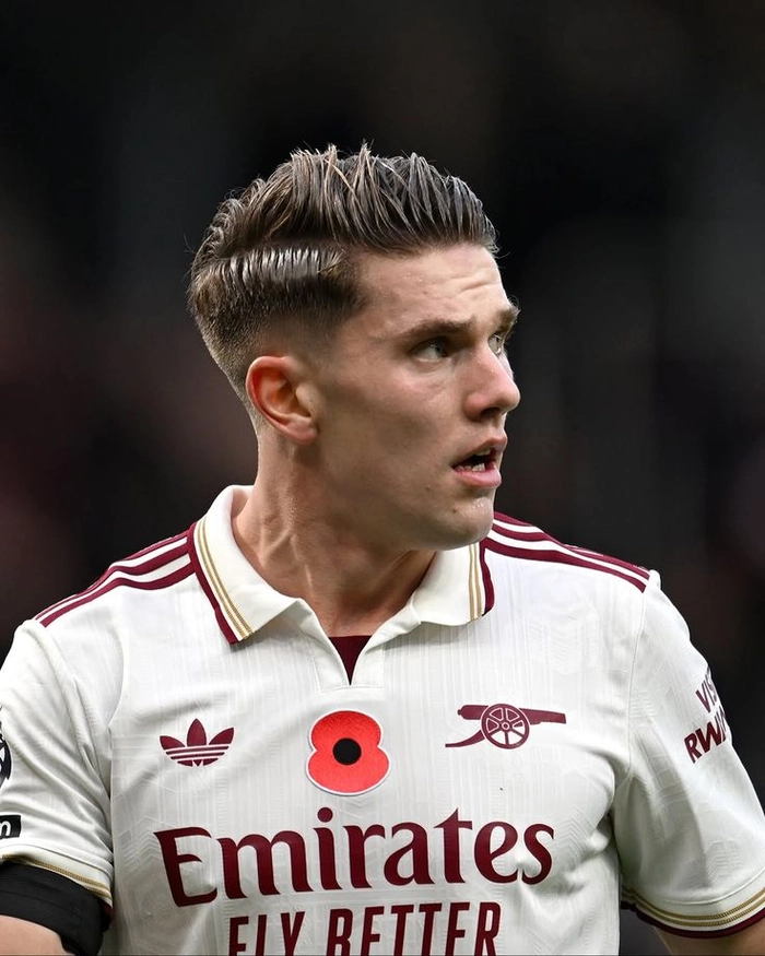 Viktor Gyökeres Chelsea trong góc nhìn chuyển nhượng