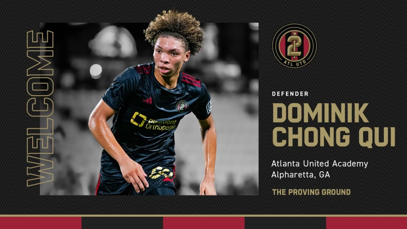 hậu vệ cánh tham gia hỗ trợ tấn công